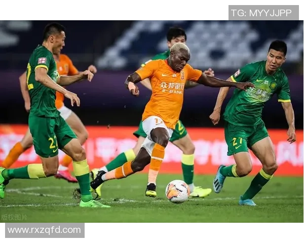 武汉羽毛球队在总决赛中以86分稳居积分榜首位展现强劲实力